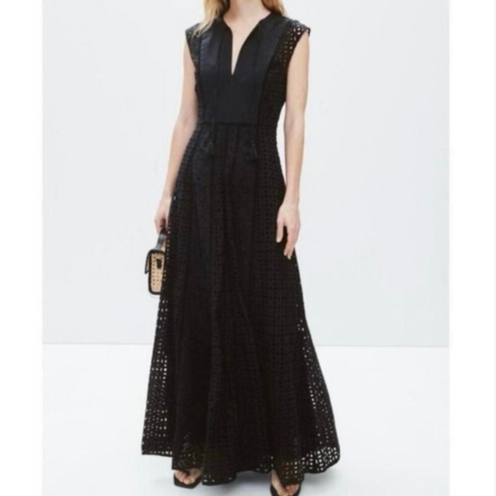 Veronica Beard Alina Black
eyelet cut dress Size 4